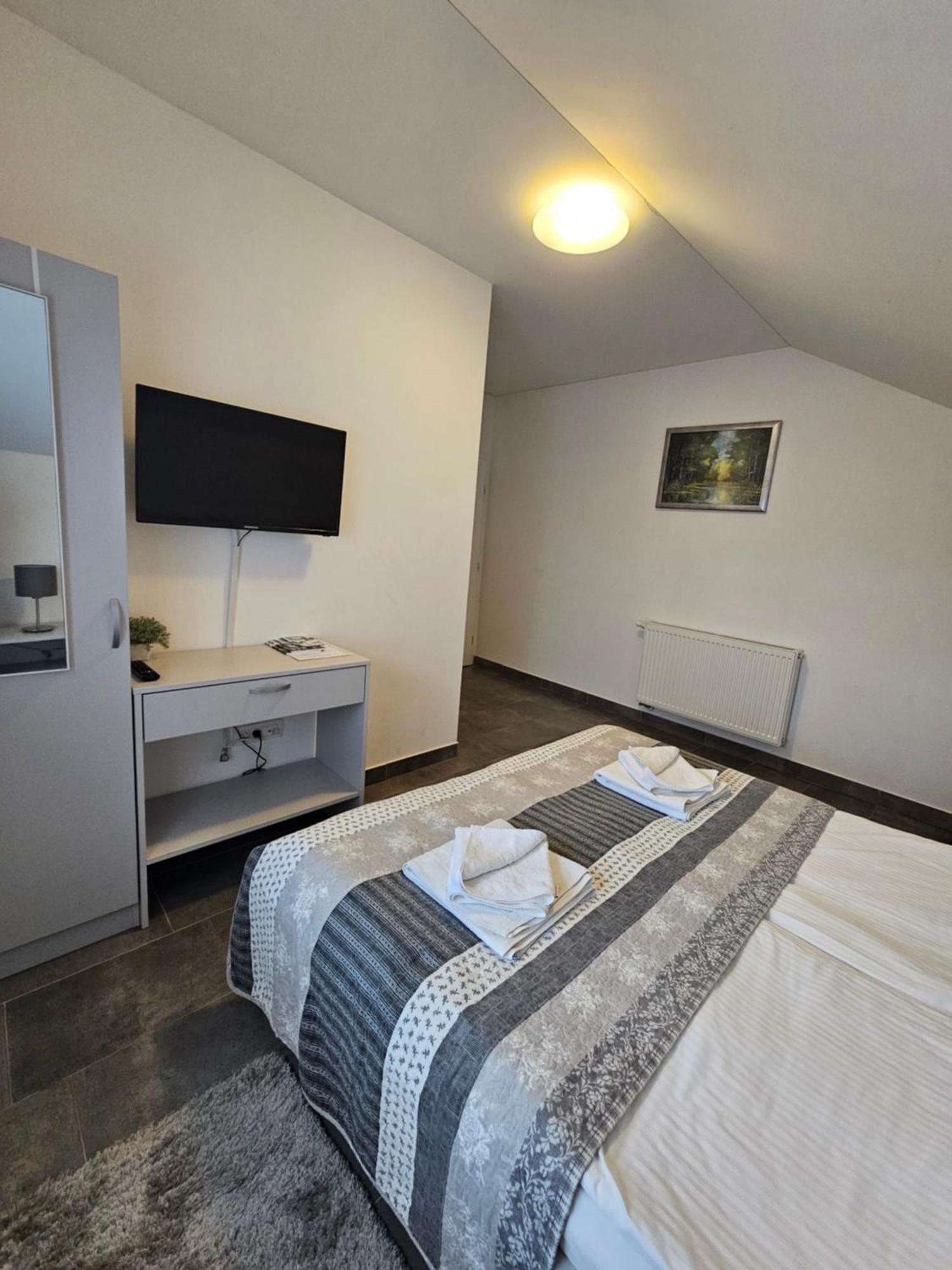 Filipovic Rent A Car & Apartments Selnica Scitarjevska Exteriér fotografie