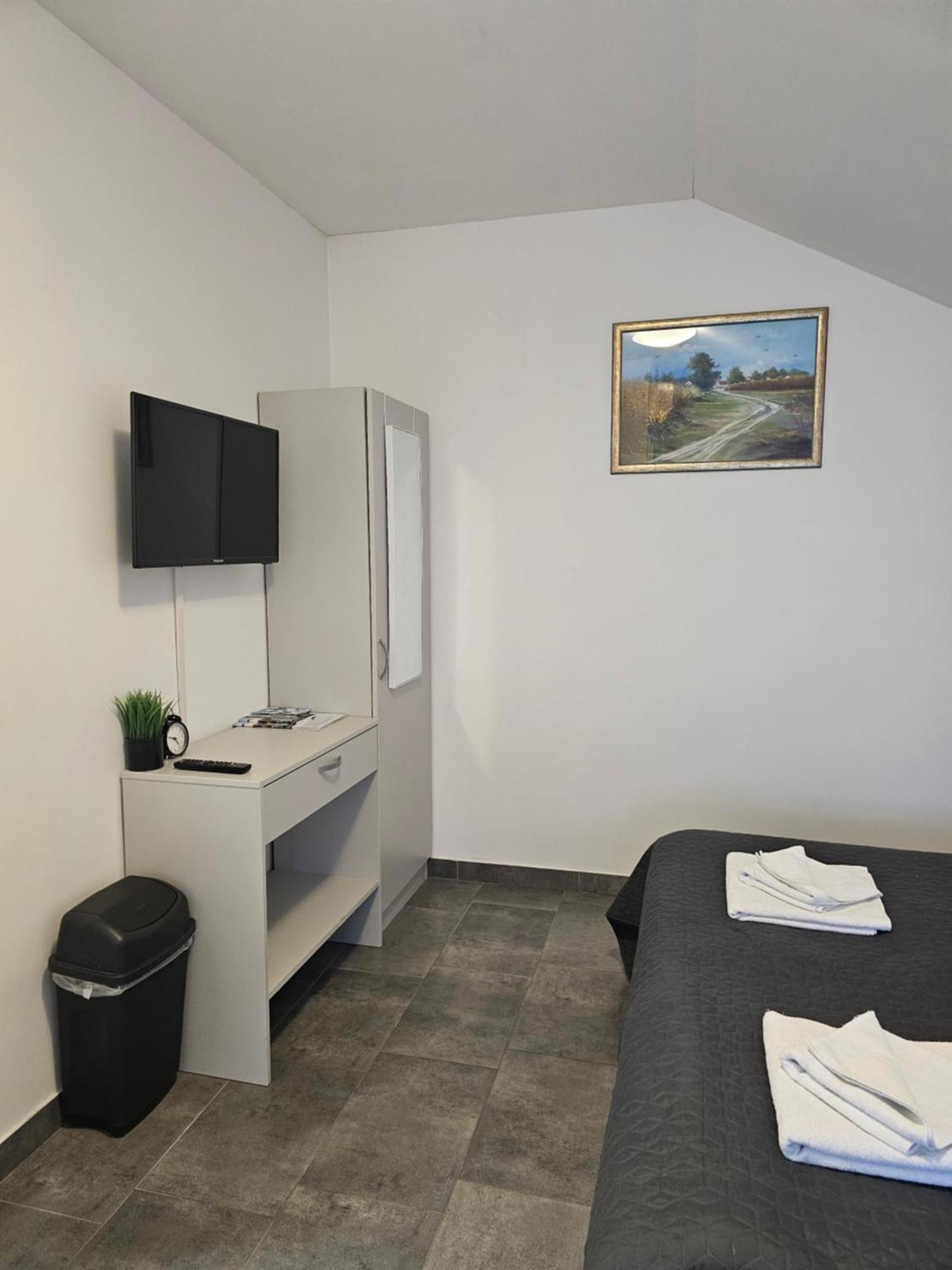 Filipovic Rent A Car & Apartments Selnica Scitarjevska Exteriér fotografie